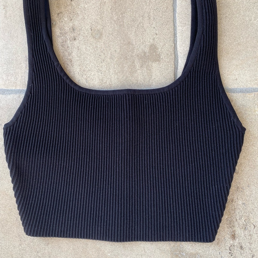 Babaton Black Ribbed Crop Top